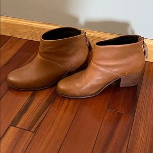 TOMS booties